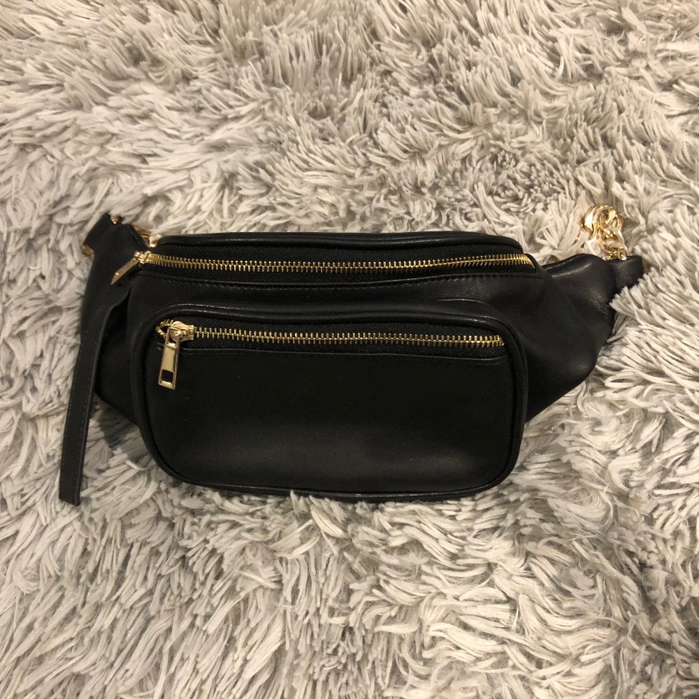 Forever 21 Fanny Pack